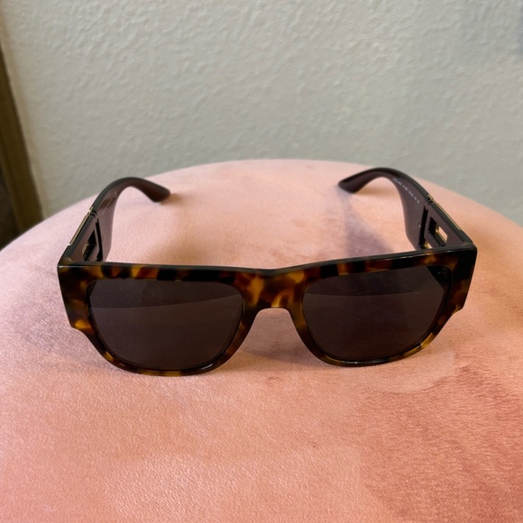 Versace Sunglasses - Picture 3 of 7